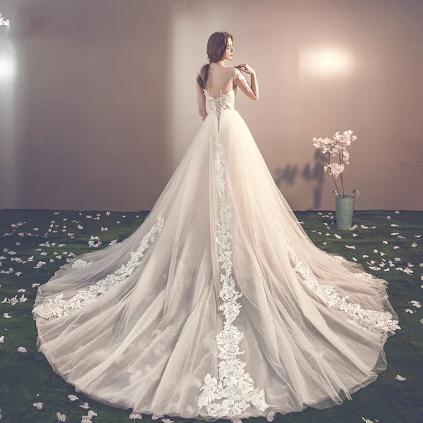 Charmant Champagne Transparentes Robe De Mariée 2019 Trompette / Sirène Encolure Dégagée Manches Longues Dos Nu Appliques En Dentelle Détachable Chapel Train Volants