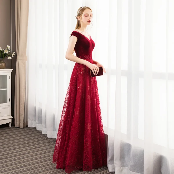 Chic Bordeaux Daim Robe De Soirée 2019 Princesse Transparentes Encolure Carrée Faux Diamant Manches Courtes Feuille Appliques En Dentelle Longue Volants Dos Nu Robe De Ceremonie