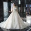 Luksus Champagne Brudekjoler 2019 Prinsesse Kjæreste Uten Ermer Ryggløse Appliques Blonder Paljetter Beading Cathedral Train Buste