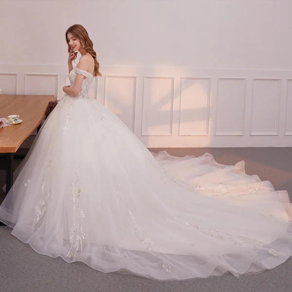 Schöne Ivory / Creme Brautkleider / Hochzeitskleider 2019 A Linie Off Shoulder Kurze Ärmel Rückenfreies Applikationen Spitze Glanz Pailletten Kathedrale Schleppe Rüschen