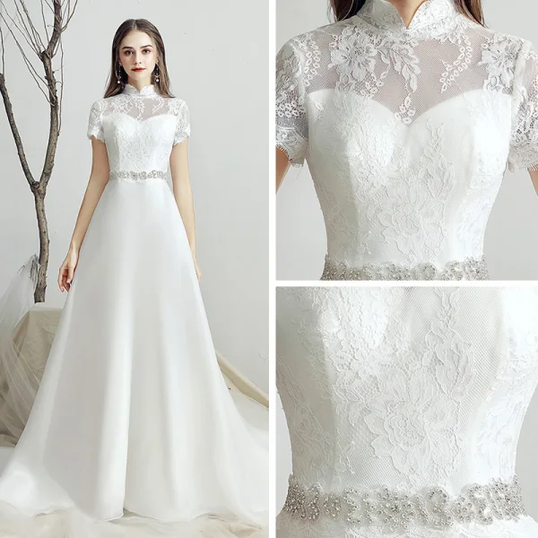 Classique Blanche Chiffon Jardin / Extérieur Robe De Mariée 2019 Princesse Transparentes Col Haut Manches Courtes Dos Nu Faux Diamant Ceinture Train De Balayage Volants