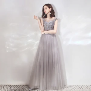 Elegant Grå Selskapskjoler 2019 Prinsesse Firkantet Hals Uten Ermer Rhinestone Paljetter Sløyfe Sash Lange Buste Ryggløse Formelle Kjoler