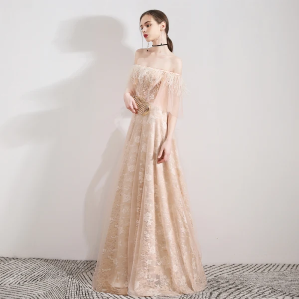 Élégant Champagne Robe De Soirée 2019 Princesse De l'épaule Manches de cloche Plumes Perlage Perle Train De Balayage Volants Dos Nu Robe De Ceremonie
