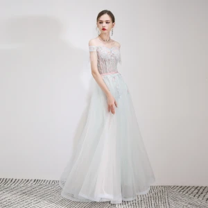 Élégant Bleu Ciel Robe De Soirée 2019 Princesse De L 039 Épaule Manches Courtes Perlage Gland Appliques Fleur Faux Diamant Ceinture Longue Volants Dos Nu Robe De Ceremonie