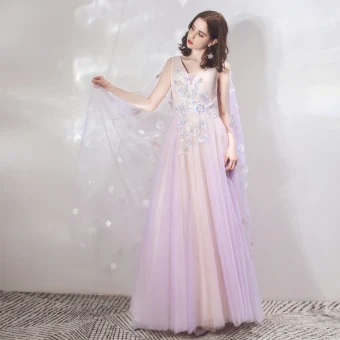 Two Tone Lavender Champagne Evening Dresses With Shawl 2019 A Line Princess V Neck Sleeveless Appliques Flower Beading Floor Length Long Ruffle Backless Formal Dresses