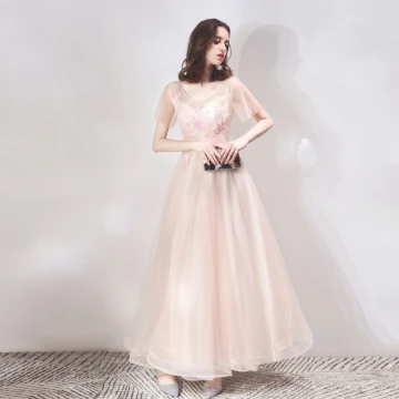 Chic Perle Rose Robe De Soirée 2019 Princesse Encolure Dégagée Manches Courtes Appliques Fleur Paillettes Perlage Longue Volants Dos Nu Robe De Ceremonie