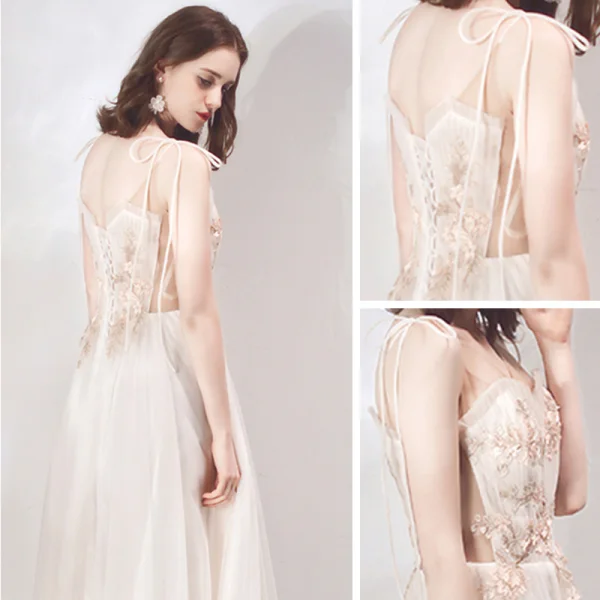 Charmant Champagne Robe De Soirée 2019 Princesse Bretelles Spaghetti Sans Manches Appliques En Dentelle Longue Volants Dos Nu Robe De Ceremonie
