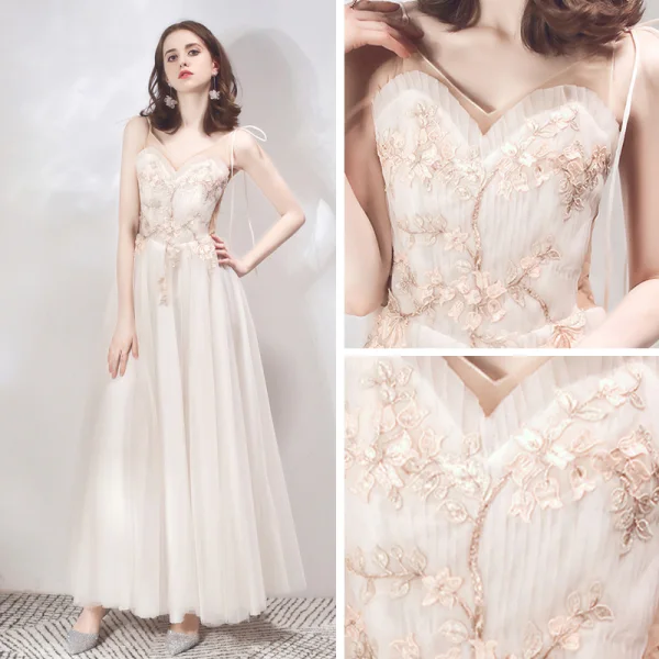 Charmant Champagne Robe De Soirée 2019 Princesse Bretelles Spaghetti Sans Manches Appliques En Dentelle Longue Volants Dos Nu Robe De Ceremonie