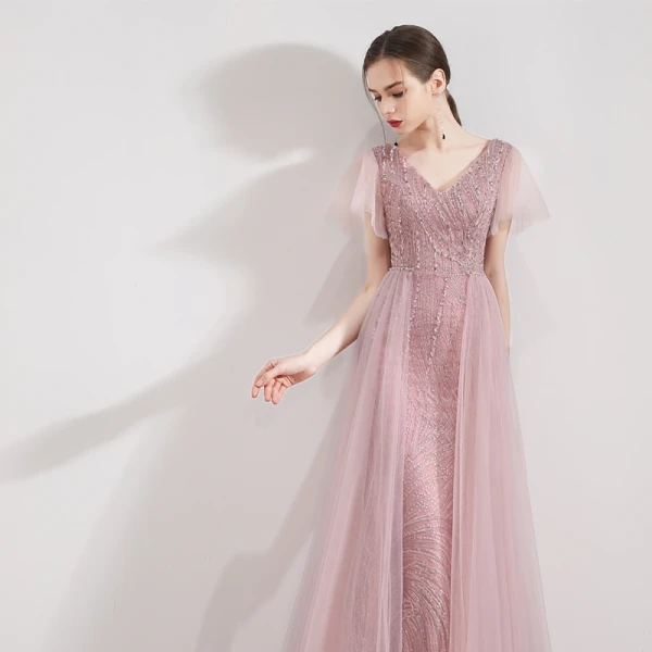 Élégant Rose Bonbon Robe De Soirée 2019 Trompette / Sirène V-Cou Manches Courtes Paillettes Perlage Détachable Train De Balayage Volants Dos Nu Robe De Ceremonie