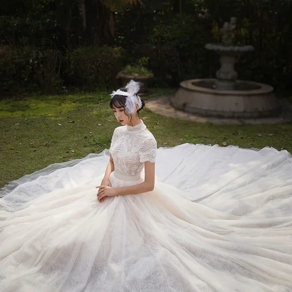 Vintage / Retro Champagne Outdoor / Garden Wedding Dresses 2019 A-Line / Princess High Neck Short Sleeve Backless Beading Pearl Chapel Train Ruffle