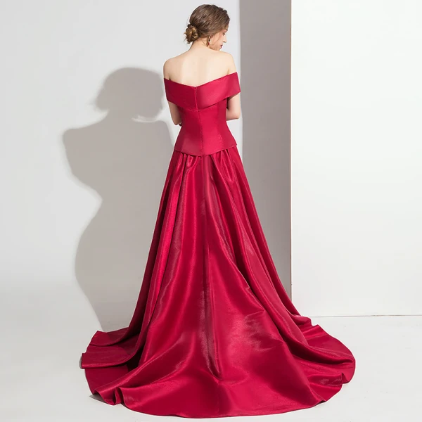 Schlicht Burgunderrot Satin Overall 2019 Off Shoulder Kurze Ärmel Sweep / Pinsel Zug Rückenfreies Abendkleider
