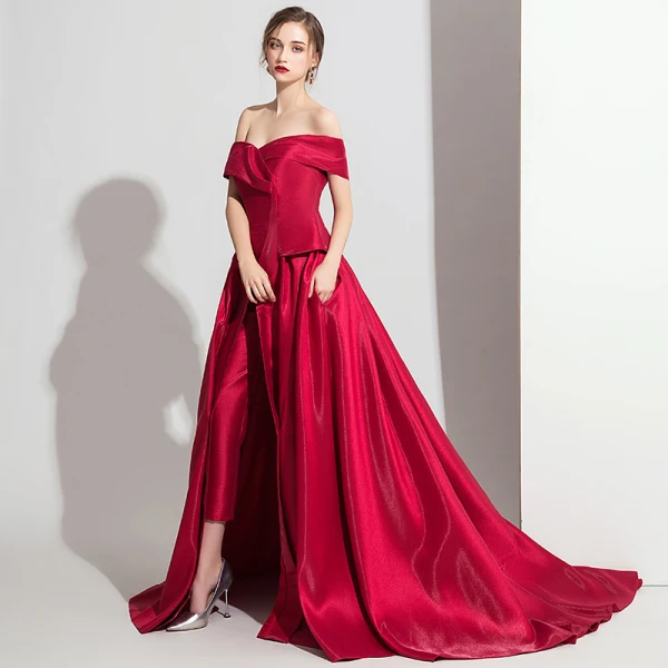 Schlicht Burgunderrot Satin Overall 2019 Off Shoulder Kurze Ärmel Sweep / Pinsel Zug Rückenfreies Abendkleider