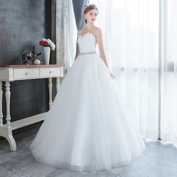 Affordable White Outdoor / Garden Wedding Dresses 2019 A-Line / Princess Sweetheart Sleeveless Feather Rhinestone Sash Floor-Length / Long Ruffle