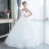 Modest / Simple Affordable White Outdoor / Garden Wedding Dresses 2019 A-Line / Princess Sweetheart Sleeveless Backless Floor-Length / Long Ruffle