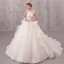 Schöne Ivory / Creme Brautkleider / Hochzeitskleider 2019 A Linie Perlenstickerei Perle Spaghettiträger Ärmellos Rückenfreies Applikationen Spitze Kapelle-Schleppe Rüschen