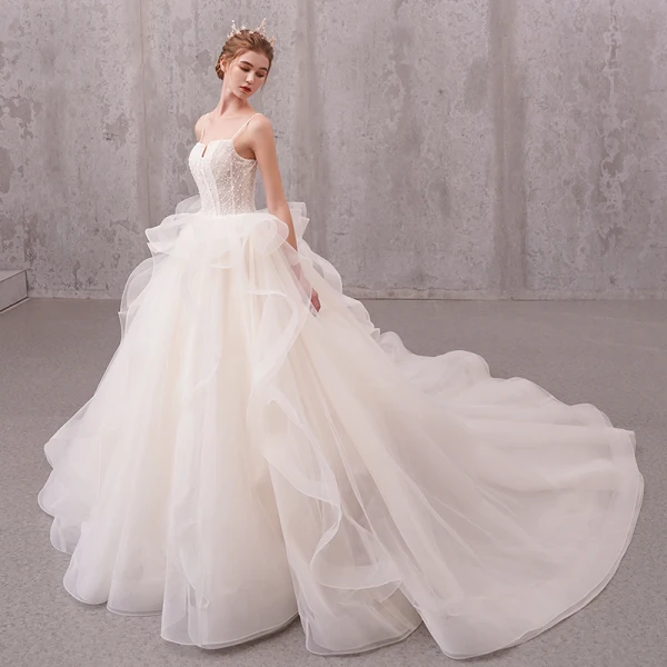 Schöne Ivory / Creme Brautkleider / Hochzeitskleider 2019 A Linie Perlenstickerei Perle Spaghettiträger Ärmellos Rückenfreies Applikationen Spitze Kapelle-Schleppe Rüschen