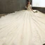 Chic Champagne Robe De Mariée 2019 Princesse V-Cou Manches Courtes Dos Nu Appliques En Dentelle Paillettes Perlage Glitter Tulle Chapel Train Volants
