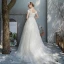 Abordable Champagne Jardin / Extérieur Robe De Mariée 2019 Princesse De l'épaule Manches Courtes Dos Nu Appliques En Dentelle Perlage Perle Train De Balayage Volants