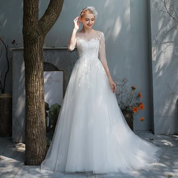 Abordable Ivoire Jardin Extérieur Transparentes Robe De Mariée 2019 Princesse Encolure Dégagée 3 4 Manches Dos Nu Appliques En Dentelle Train De Balayage Volants