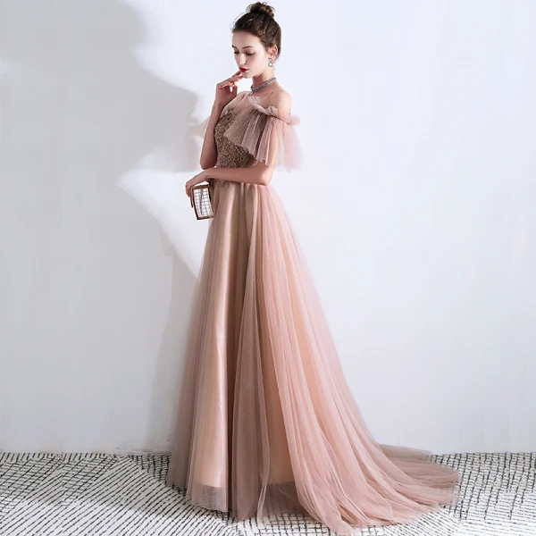 Schöne Pearl Rosa Abendkleider 2019 A Linie Spaghettiträger Kurze Ärmel Perlenstickerei Sweep / Pinsel Zug Rüschen Rückenfreies Festliche Kleider