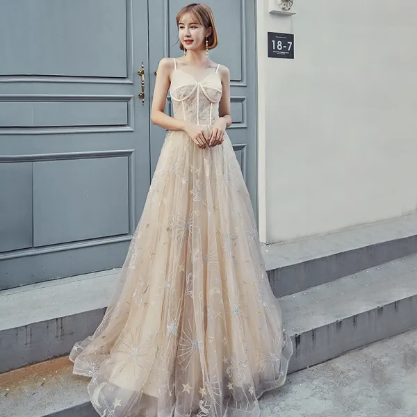 Modern / Fashion Champagne Prom Dresses 2019 A-Line / Princess Spaghetti Straps Sleeveless Star Appliques Lace Floor-Length / Long Ruffle Backless Formal Dresses