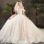 Chic Champagne Robe De Mariée 2019 Princesse De l'épaule Noeud Manches Courtes Dos Nu Glitter Appliques En Dentelle Chapel Train Volants
