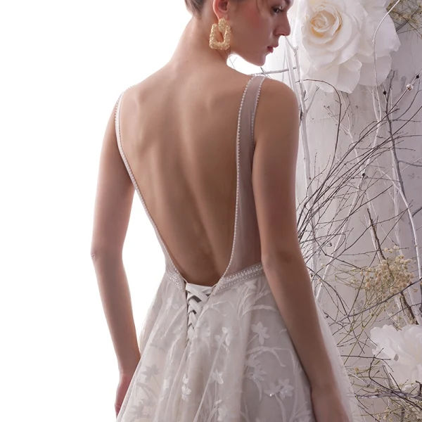 Best Champagne Outdoor / Garden Wedding Dresses 2019 Empire Deep V-Neck Sleeveless Backless Appliques Lace Beading Pearl Floor-Length / Long Ruffle