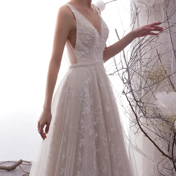 Best Champagne Outdoor / Garden Wedding Dresses 2019 Empire Deep V-Neck Sleeveless Backless Appliques Lace Beading Pearl Floor-Length / Long Ruffle