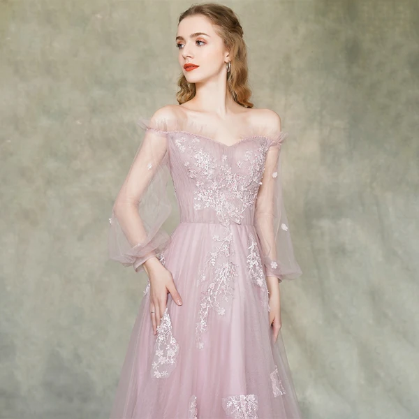 Élégant Rougissant Rose Robe De Soirée 2019 Princesse De l'épaule Transparentes Gonflée Manches Longues Appliques En Dentelle Fleur Perlage Train De Balayage Volants Dos Nu Robe De Ceremonie