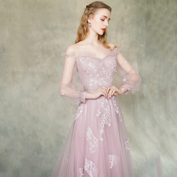 Élégant Rougissant Rose Robe De Soirée 2019 Princesse De l'épaule Transparentes Gonflée Manches Longues Appliques En Dentelle Fleur Perlage Train De Balayage Volants Dos Nu Robe De Ceremonie