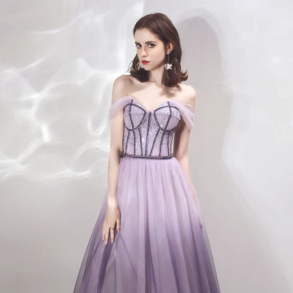 Schöne Lavendel Farbverlauf Violett Abendkleider 2019 A Linie Off Shoulder Kurze Ärmel Perlenstickerei Lange Rüschen Rückenfreies Festliche Kleider