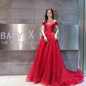 Simple Bordeaux Robe De Soirée 2019 Princesse De L 039 Épaule Manches Courtes Glitter Tulle Tribunal Train Volants Dos Nu Robe De Ceremonie
