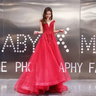Chic Belle Bordeaux Transparentes Robe De Soirée 2019 Princesse Encolure Carrée Sans Manches Appliques En Dentelle Faux Diamant Perlage Train De Balayage Volants Dos Nu Robe De Ceremonie