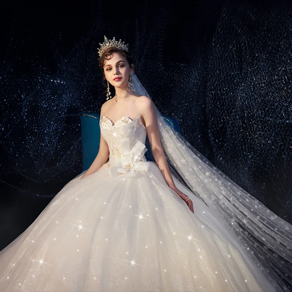 Elegant Elfenben Hage / utendørs Brudekjoler 2019 Ballkjole Kjæreste Uten Ermer Ryggløse Appliques Blonder Perle Glitter Tyll Lange Buste