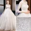 Vintage / Originale Abordable Ivoire Robe De Mariée 2019 Princesse Col Haut 3/4 Manches Dos Nu Percé Appliques En Dentelle Glitter Tulle Cathedral Train Volants