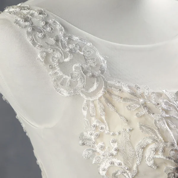Best Champagne See-through Wedding Dresses 2019 Trumpet / Mermaid Scoop Neck Sleeveless Backless Pierced Appliques Lace Beading Pearl Court Train Ruffle