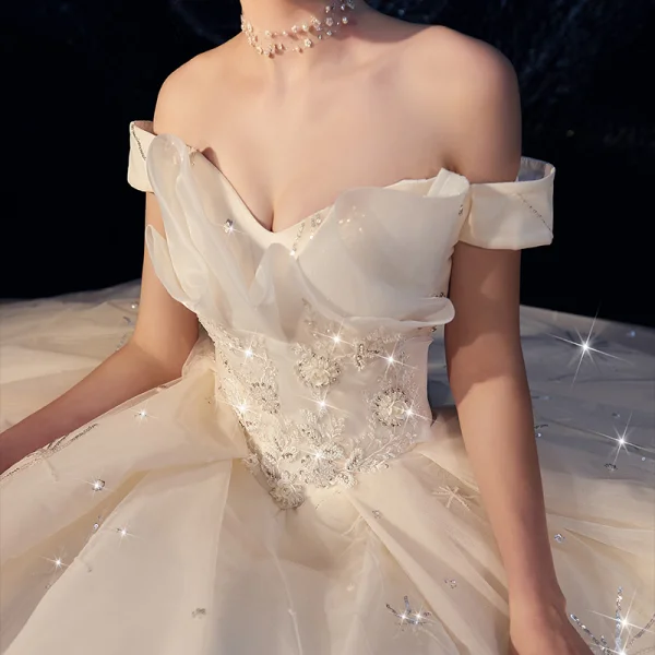 Schöne Ivory / Creme Brautkleider / Hochzeitskleider 2019 A Linie Off Shoulder Kurze Ärmel Rückenfreies Applikationen Spitze Perlenstickerei Glanz Pailletten Lange Rüschen