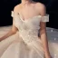 Chic / Belle Ivoire Robe De Mariée 2019 Princesse De l'épaule Manches Courtes Dos Nu Appliques En Dentelle Perlage Glitter Paillettes Longue Volants