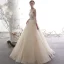 Élégant Champagne Robe De Mariée 2019 Princesse Bretelles Spaghetti Dos Nu Perlage Sans Manches Glitter Étoile Tulle Longue Volants