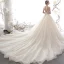 Illusion Champagner Durchbohrt Brautkleider / Hochzeitskleider 2019 A Linie Spaghettiträger Rückenfreies Ärmellos Handgefertigt Perlenstickerei Glanz Tülle Kathedrale Schleppe