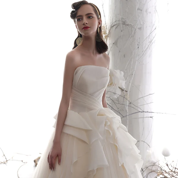 Modest / Simple Champagne Wedding Dresses 2019 A-Line / Princess Strapless Sleeveless Backless Floor-Length / Long Ruffle