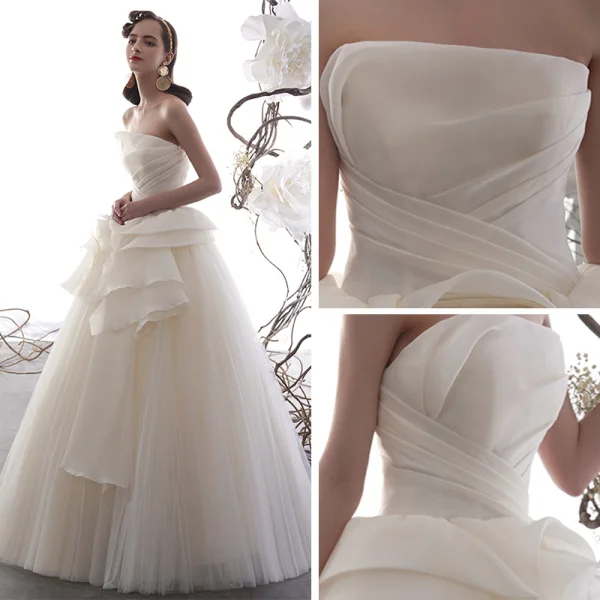 Modest / Simple Champagne Wedding Dresses 2019 A-Line / Princess Strapless Sleeveless Backless Floor-Length / Long Ruffle