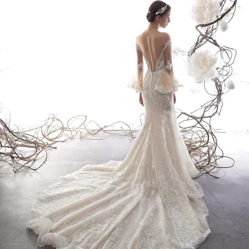 Charming Champagne See Through Wedding Dresses 2019 Trumpet Mermaid Scoop Neck Bell Sleeves Appliques Lace Glitter Handmade Beading Chapel Train Ruffle