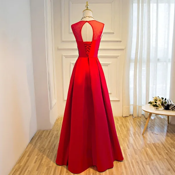 Affordable Satin See-through Prom Dresses 2019 A-Line / Princess Scoop Neck Sleeveless Floor-Length / Long Backless Formal Dresses