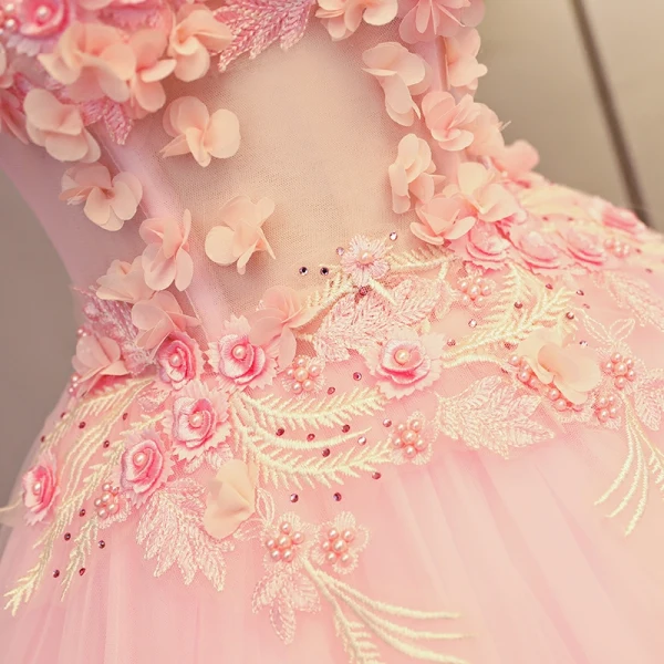 Charmant Perle Rose Robe De Bal 2017 Robe Boule De l'épaule Manches Courtes Appliques Fleur Perle Faux Diamant Longue Dos Nu Robe De Ceremonie