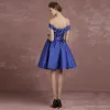 Simple Bleu Roi Robe Demoiselle D'honneur 2018 Princesse De l'épaule Manches Courtes Dos Nu Noeud Ceinture Courte Volants Robe Pour Mariage