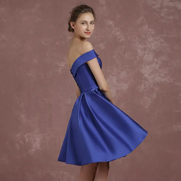 Modest / Simple Royal Blue Bridesmaid Dresses 2018 A-Line / Princess Off-The-Shoulder Short Sleeve Backless Bow Sash Short Ruffle Wedding Party Dresses