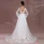 Chic / Belle Blanche Robe De Mariée 2018 Princesse Encolure Carrée Manches Longues Dos Nu Appliques En Dentelle Train De Balayage