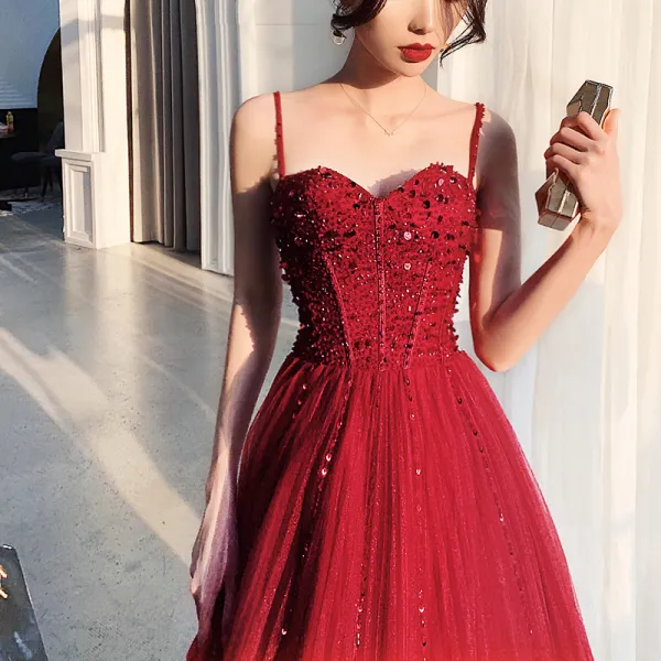 Luxury / Gorgeous Burgundy Prom Dresses 2019 A-Line / Princess Spaghetti Straps Sleeveless Beading Floor-Length / Long Ruffle Backless Formal Dresses