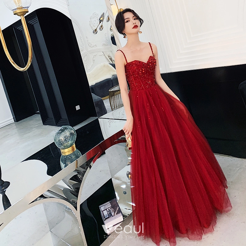 Luxury Gorgeous Burgundy Prom Dresses 2019 A Line Princess Spaghetti Straps Sleeveless Beading Floor Length Long Ruffle Backless Formal Dresses